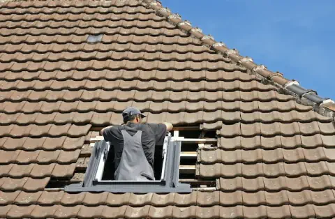 Pose de velux - Chasteaux
